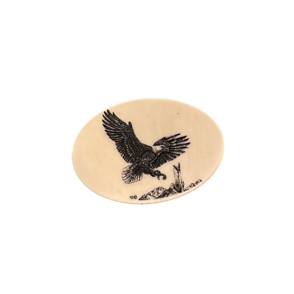 N/A vintage scrimshaw